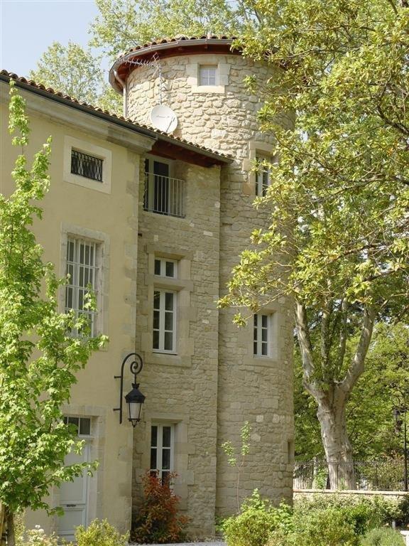 Auriac-sur-Vendinelle Le Studio Du Chateau מראה חיצוני תמונה