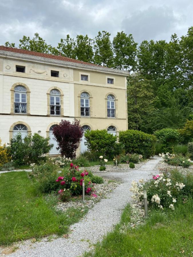 Auriac-sur-Vendinelle Le Studio Du Chateau מראה חיצוני תמונה